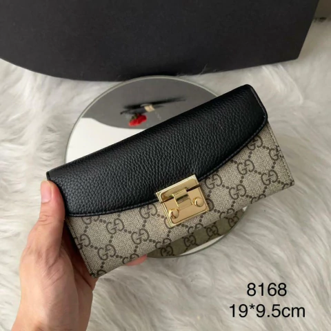 Carteira GG Padlock - comprar online