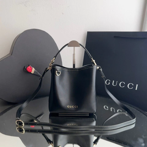 Bolsa GG Emblem Bucket