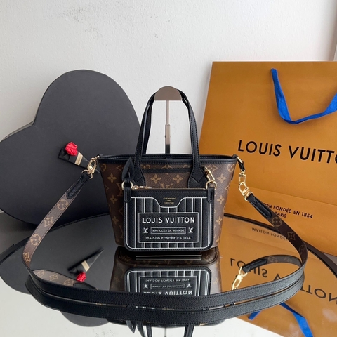 Bolsa Neverfull Bandoulière Inside Out BB - comprar online