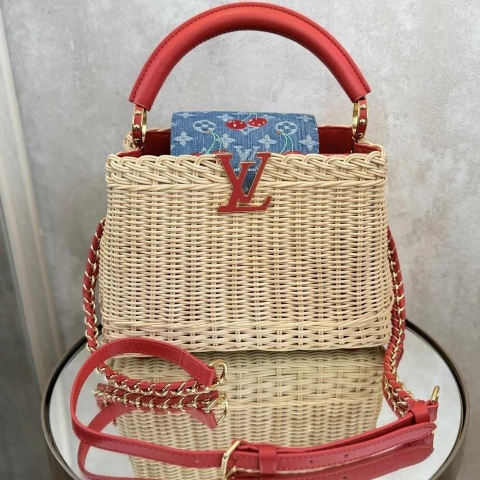 Bolsa Capucines LVxTM Mini - comprar online