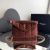 Bolsa Loulou Puffer MM Camurça