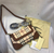 Clutch Couro Cabom - comprar online