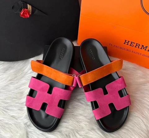 Sandália Rasteira Chypre Slip On