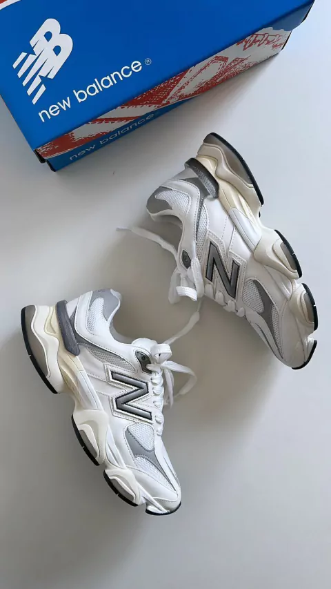 Tênis New Balance 9060 - comprar online