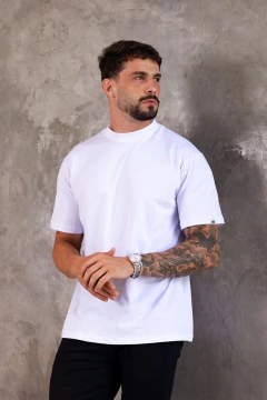 CAMISETA OVERSIZED - BRANCA