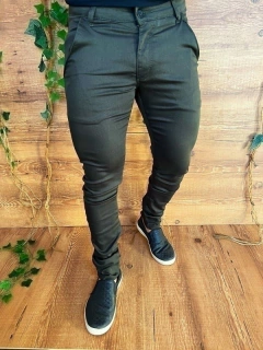 CALÇA SARJA ALFAIATARIA CALVIN KLEIN JEANS - VERDE MILITAR