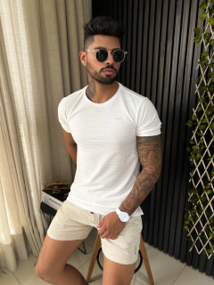 CAMISETA TEXTURIZADA - BRANCA