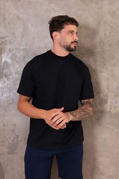 CAMISETA OVERSIZED - PRETA