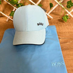 CAMISETA HUGO BOSS BASIC - TOTAL BLUE - EleganceOutlet