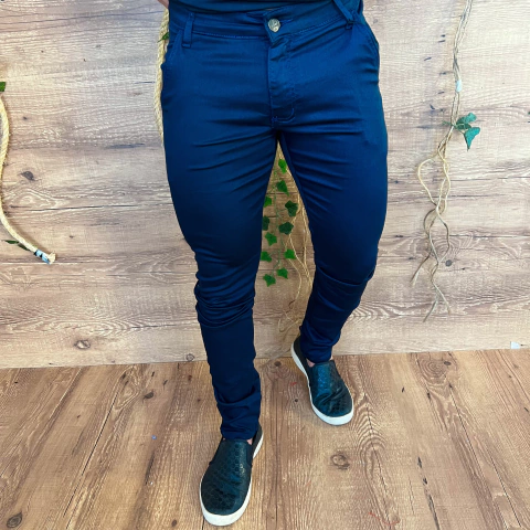 CALÇA SARJA ALFAIATARIA CALVIN KLEIN JEANS - AZUL MARINHO