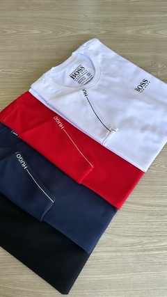 CAMISETA HUGO BOSS DETALHES - VERMELHA na internet