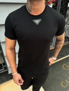 CAMISETA PRADA PREMIUM - PRETA - comprar online