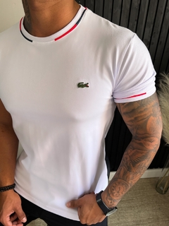 CAMISETA LACOSTE DETALHES - BRANCA - comprar online
