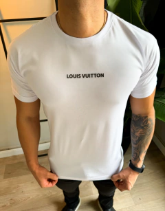 CAMISETA LOUIS VUITTON NOME CENTRAL - BRANCA
