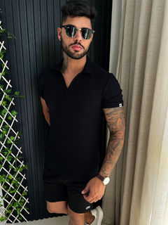 GOLA POLO TEXTURIZADA PREMIUM - PRETA