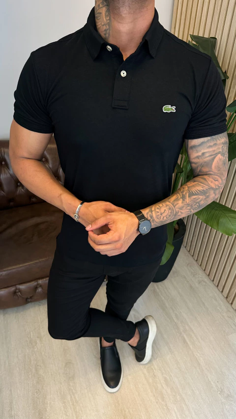 CAMISA GOLA POLO LACOSTE - PRETA - comprar online