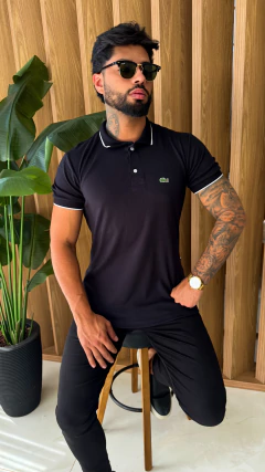 GOLA POLO LACOSTE DETALHES - PRETA - comprar online