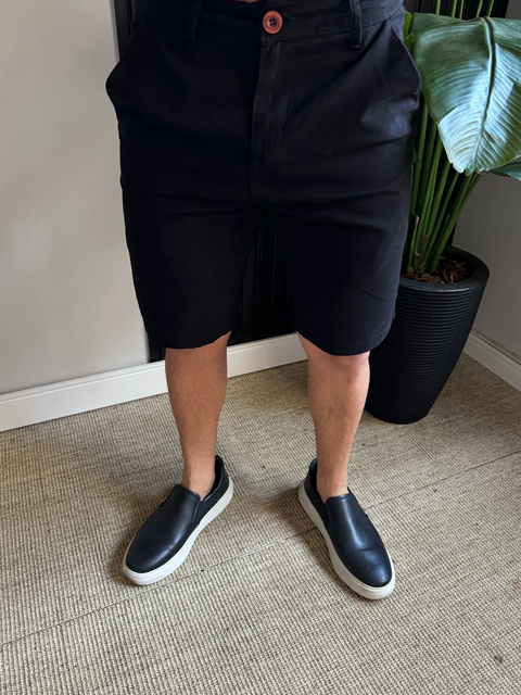 BERMUDA SARJA HUGO BOSS - PRETA