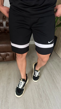 CONJUNTO NIKE - PRETO na internet