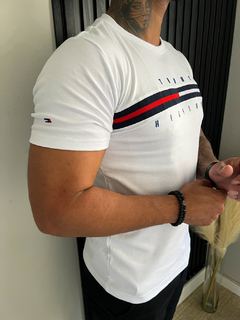 CAMISETA TOMMY HILFIGER NEW - BRANCA - comprar online