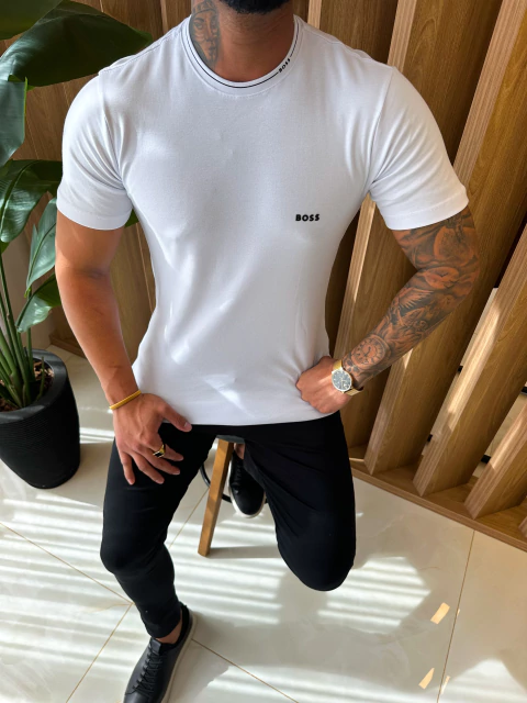 CAMISETA HUGO BOSS NOME NA GOLA - BRANCA - comprar online