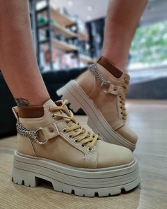 Borcego Denver Cadena Beige - Bunker Shoes