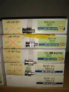 CANARE BCP-B25HD, 75 Ohms BNC Crimp Plug for Canare L-2.5CHD and Gepco VDM230 Cables. en internet