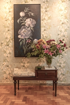 Quadro peônias fundo preto