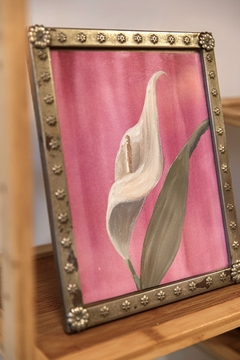 Porta retrato moldura flores copo de leite - ABE STUDIO CRIATIVO