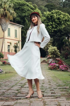 Conjunto Saia e Casaqueto - CSC - comprar online