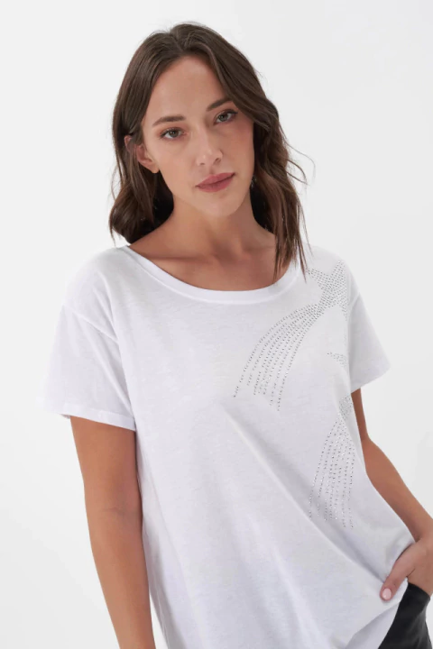 REMERA MC CON TACHAS (1404)