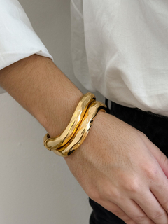 Bracelete wave organic- banhado a ouro na internet