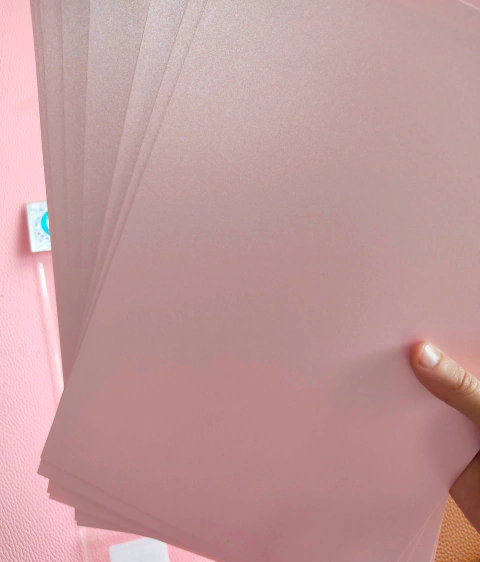 Papel FEDRIGONI Rosa Perlado METAL IBIZA 250grs. A4 x 10hs Ibi Craft