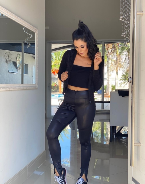 CALÇA LEGGING CIRRE C/ RECORTES - comprar online