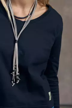 Remera ML Luciana Negro en internet