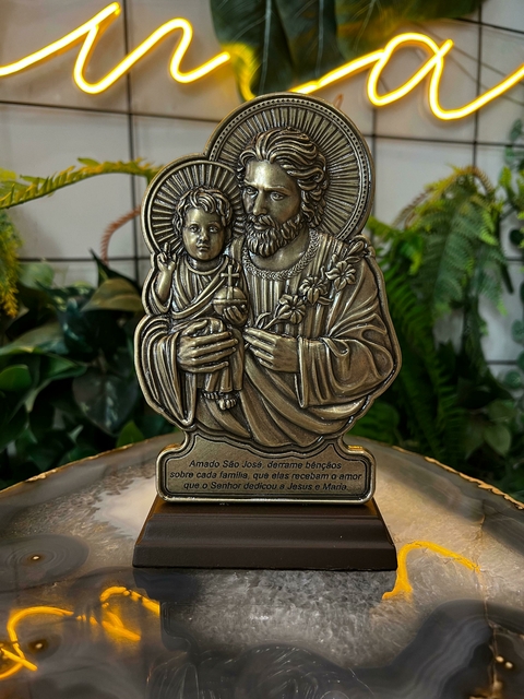 Adorno de mesa - São José em Metal Ouro Velho 21,5cm