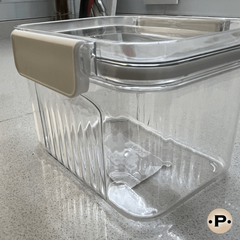 Imagen de Frasco acrilico hermetico 700ml rayado