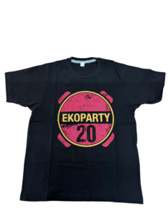 REMERA "20 AÑOS NO ES NADA"