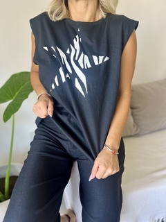 Remera Dalmy Black - comprar online