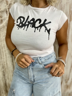 REMERA BLACK WHITE - comprar online