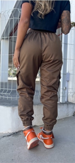 CALÇA JOGGER MAFIUSU MARROM