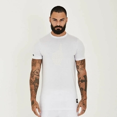 Camiseta Buh Dedo Perola Branca