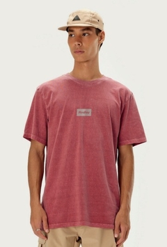 CAMISETA REDLEY ESTONADA VINHO