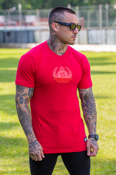 CAMISETA TITULAR JEANS VERMELHA - comprar online