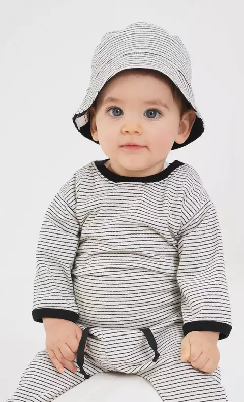 BUZO MINI RAY (V26M1103)