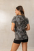 REMERA DEPORTIVA CAMUFLADA URBAN LUXURY WHITE RUNNING - tienda online