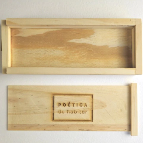 Estojo Pinus OVERSIZED PAN 8 cores - Poética do Habitar - comprar online