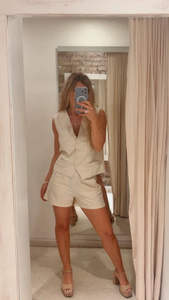 Short Sastrero Edna en internet