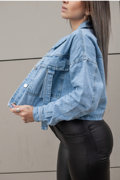 Jacket celeste MOM en internet