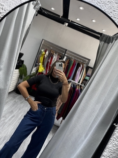Remera polera con mangas
